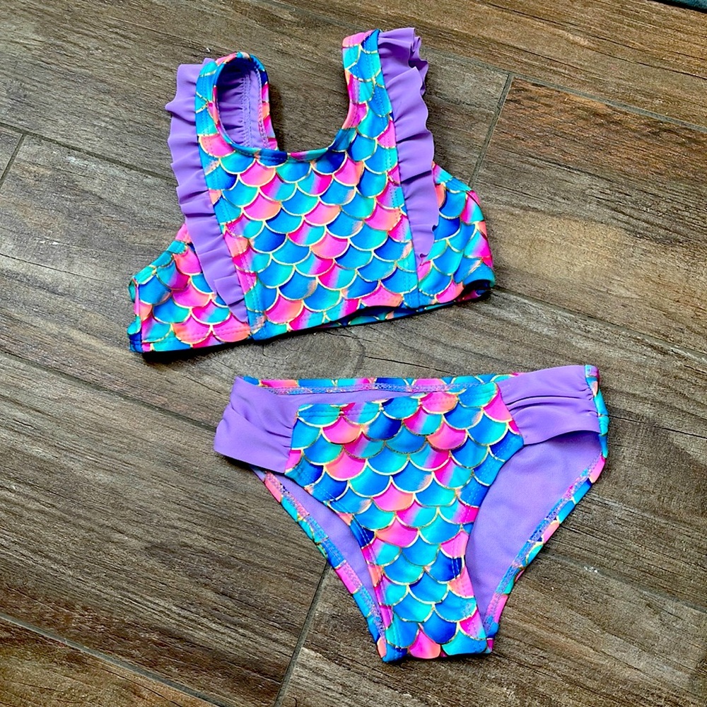 Girls size 4 XOXO Swim NWOT